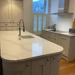 Wells House Luxury 2 Bedroom شقة
